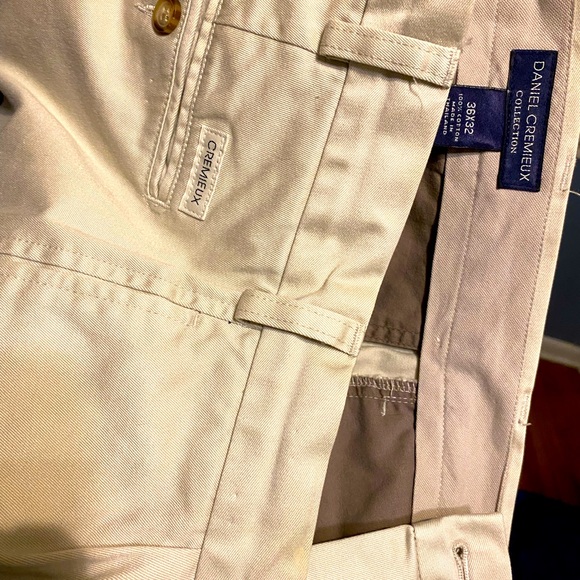 Daniel Cremieux - khaki pants - Picture 1 of 4